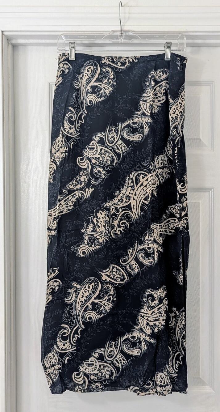 Vintage Knitting Needles Paisley Print skirt